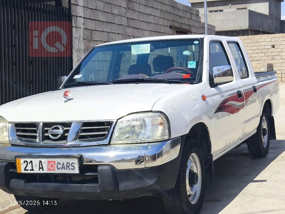 نيسان بيك اب